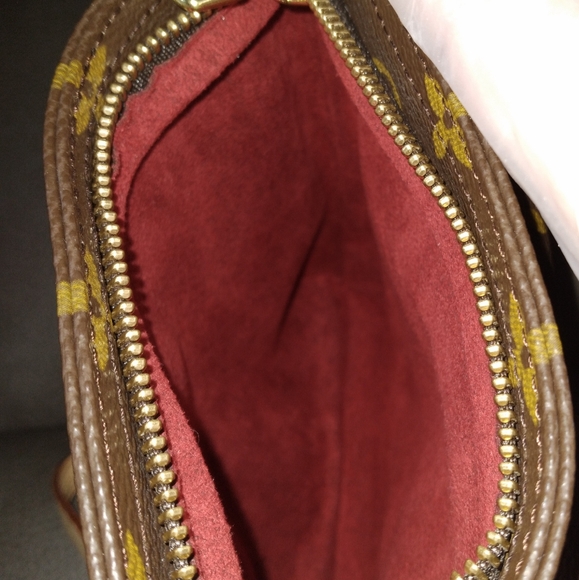 🍁Authentic Louis Vuitton partition pouch - Picture 11 of 12